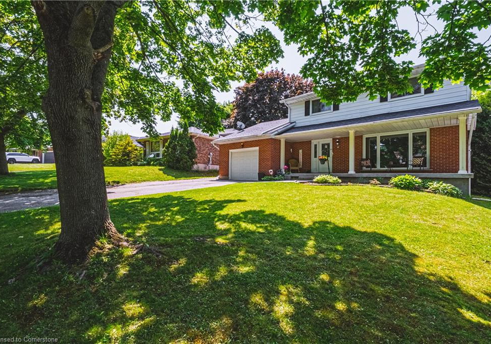 22-carriage-road-simcoe-ontario-40737268