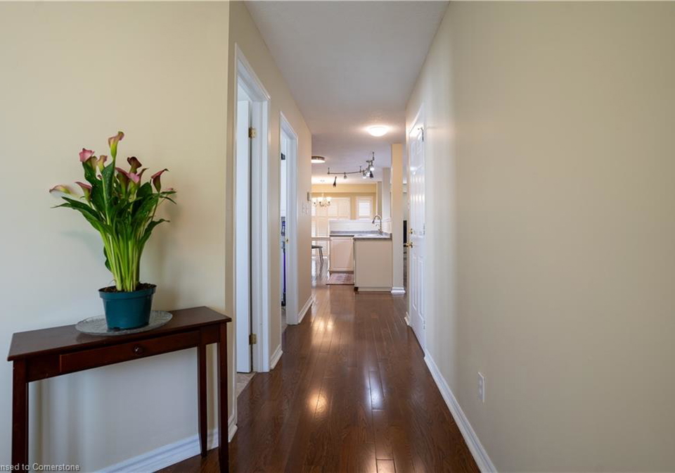 620-violet-street-waterloo-ontario-40737393
