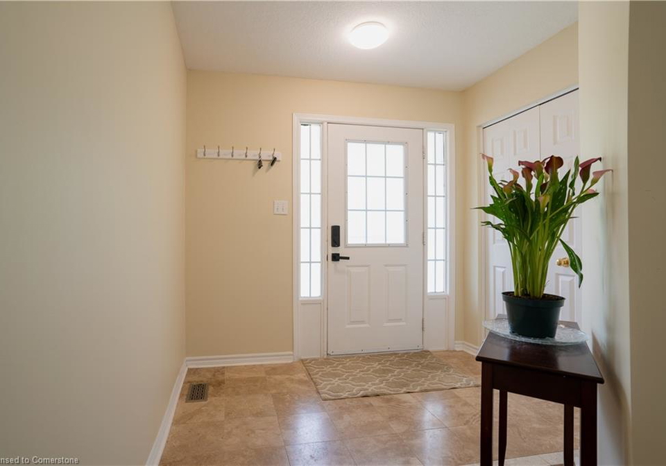 620-violet-street-waterloo-ontario-40737393