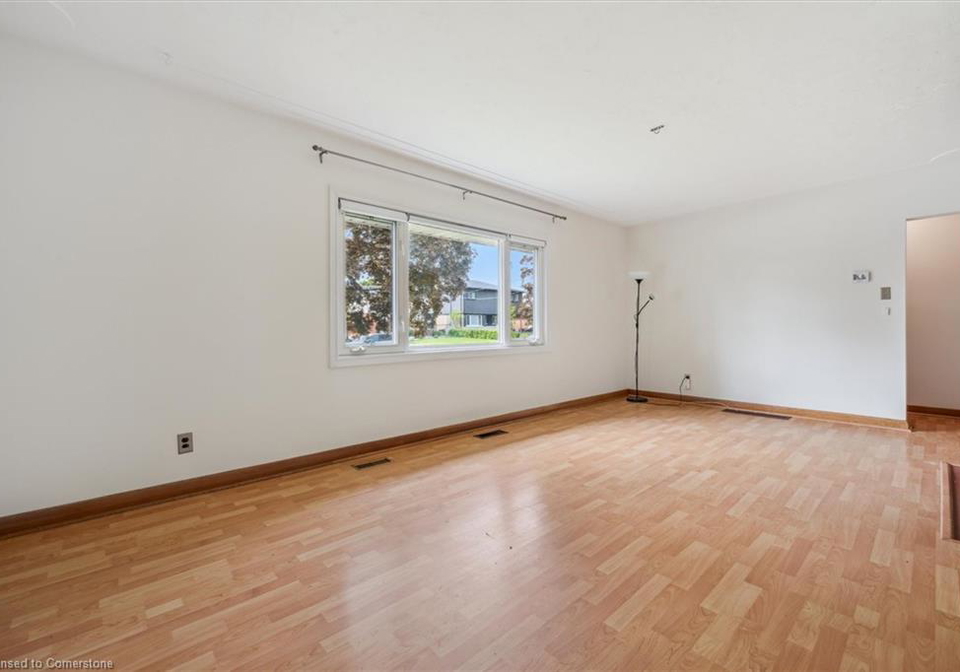 22-jack-avenue-kitchener-ontario-40737395