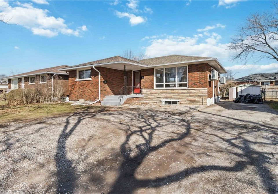 95-fairview-drive-brantford-ontario-40737474