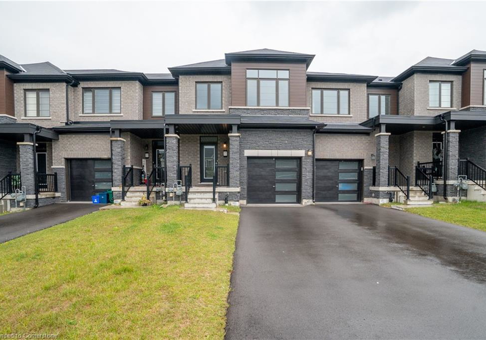 377-dolman-street-breslau-ontario-40737491