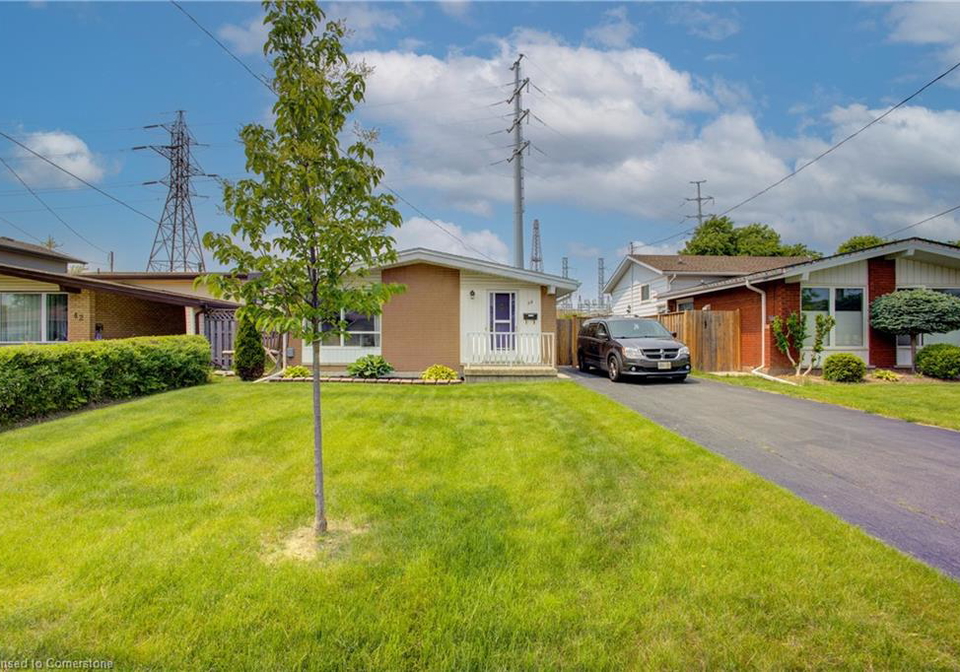 38-bishopsgate-avenue-hamilton-ontario-40737511