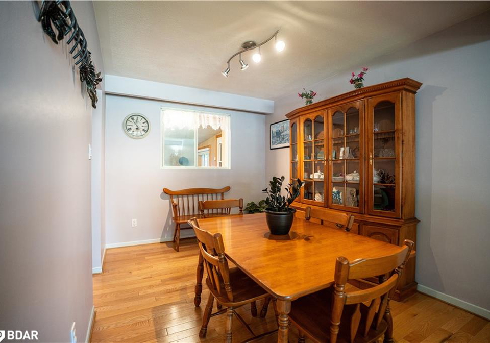 11-ritchie-crescent-elmvale-ontario-40737521