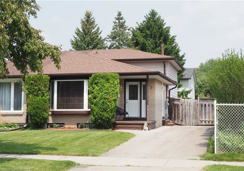 6-shadeland-crescent-kitchener-ontario-40737702