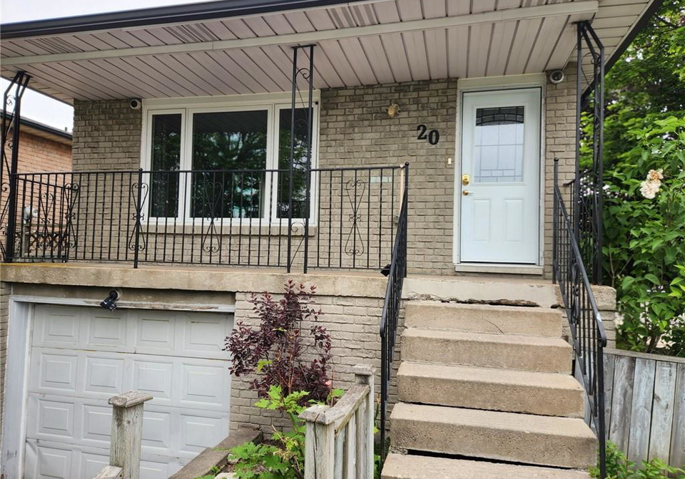 20-jamie-ann-court-hamilton-ontario-40737727