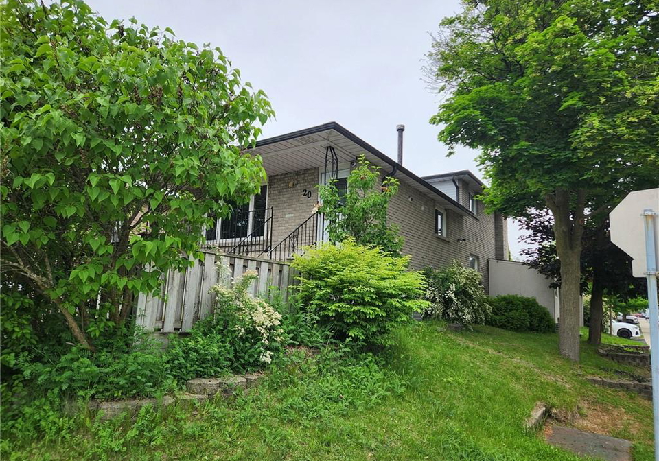 20-jamie-ann-court-hamilton-ontario-40737727