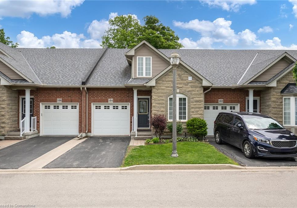 104-oakhampton-trail-mount-hope-ontario-40737747