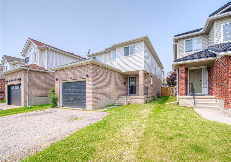 359-hidden-creek-drive-kitchener-ontario-40737800