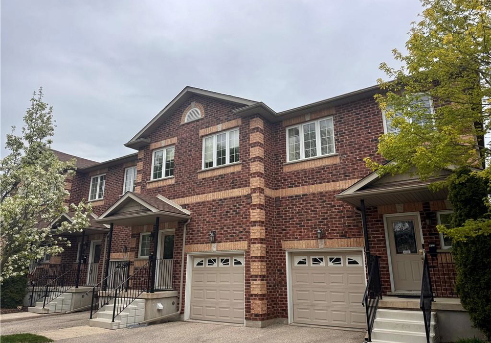 76-woolwich-street-kitchener-ontario-40737840