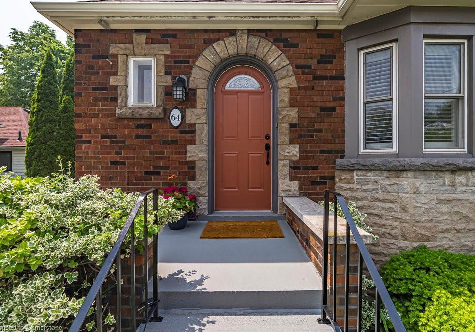 64-highcliffe-avenue-hamilton-ontario-40737849