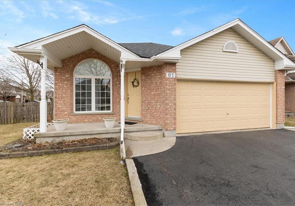 67-country-club-drive-cambridge-ontario-40737858
