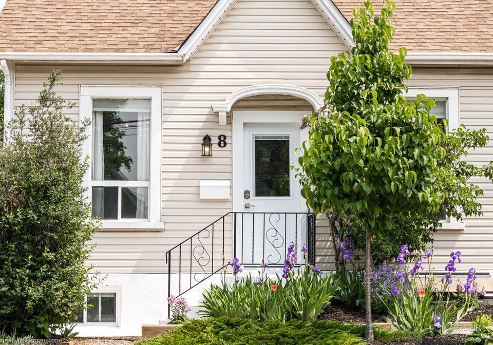 8-lochearne-street-hamilton-ontario-40737901