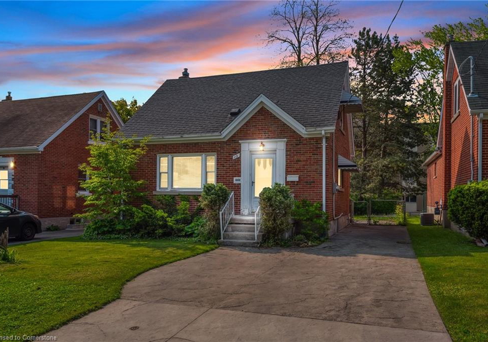 29-adelaide-street-kitchener-ontario-40737935