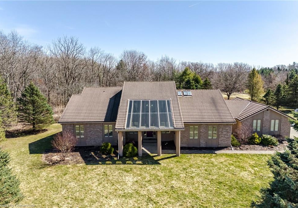 2-stoney-brae-street-e-st-george-ontario-40737971
