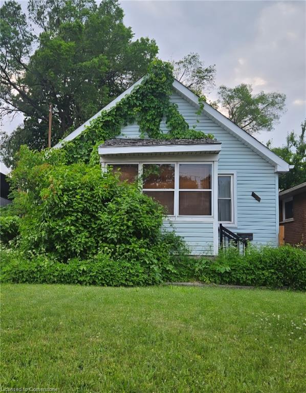 584-upper-sherman-avenue-a-hamilton-ontario-40737978