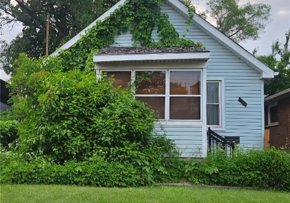 584-upper-sherman-avenue-a-hamilton-ontario-40737978