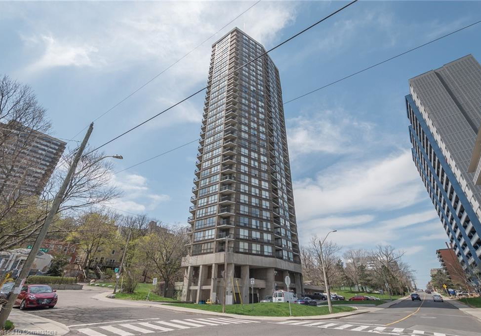 150-charlton-avenue-e-hamilton-ontario-40738138