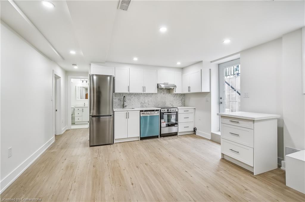 216-ravenbury-drive-hamilton-ontario-40738234