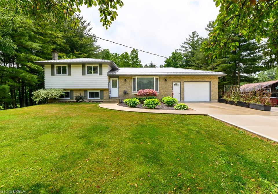 936-windham-11-road-delhi-ontario-40738294