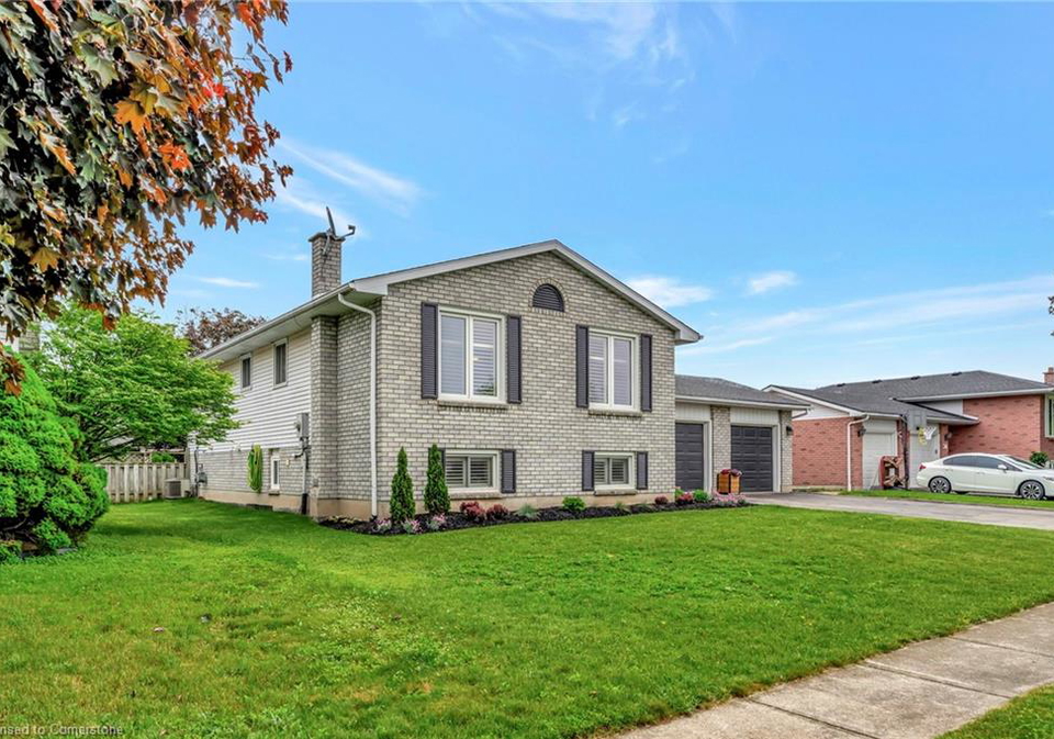 36-scott-avenue-st-george-ontario-40738345