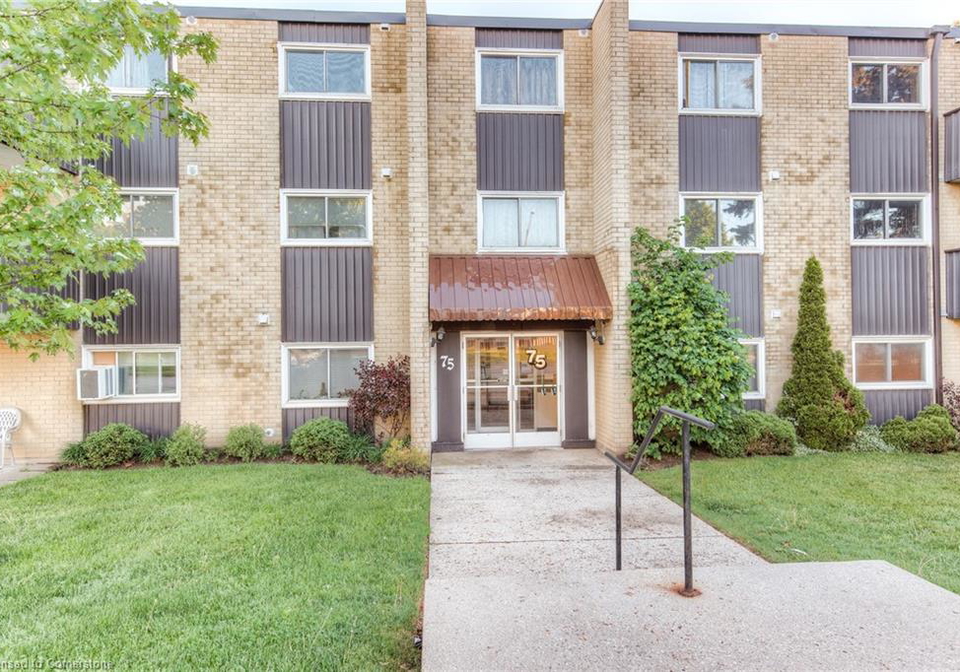 75-hazelglen-drive-kitchener-ontario-40738437