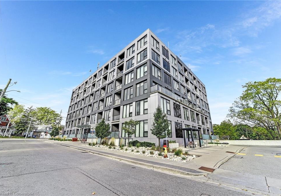 690-king-street-west-kitchener-ontario-40738459