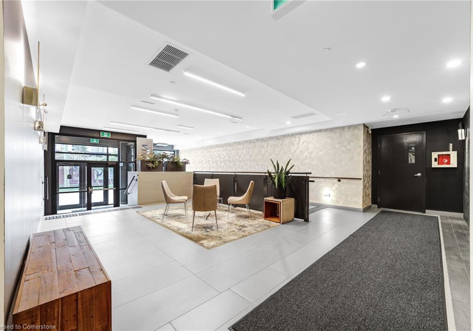 690-king-street-west-kitchener-ontario-40738459