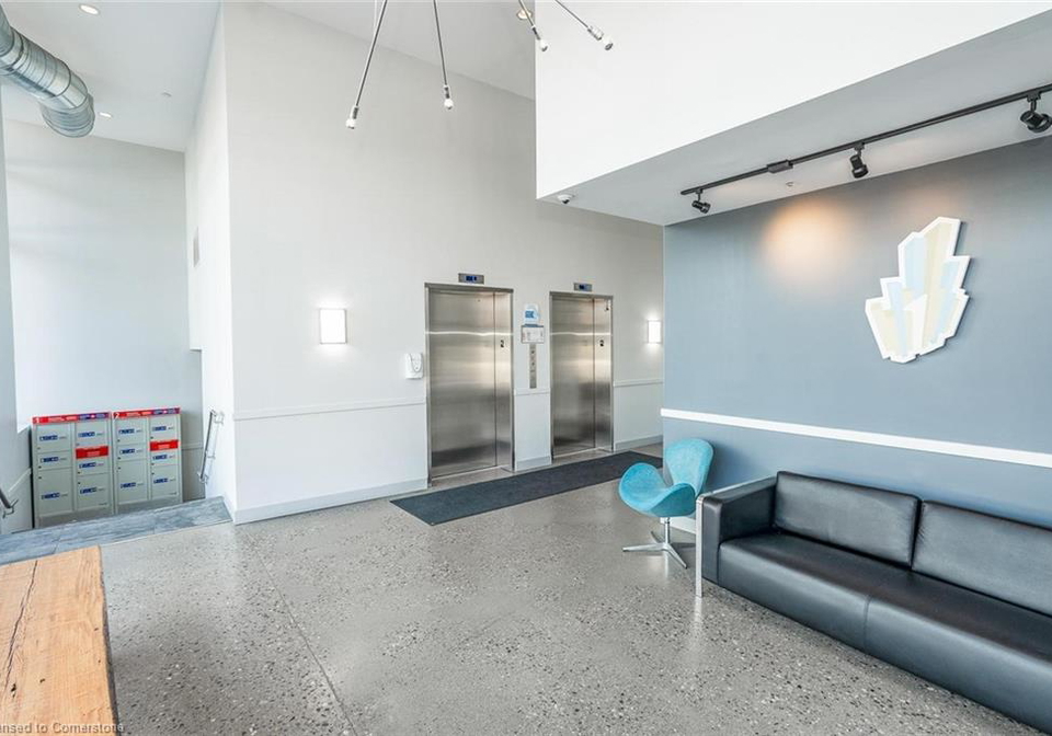 1-victoria-street-s-kitchener-ontario-40738516