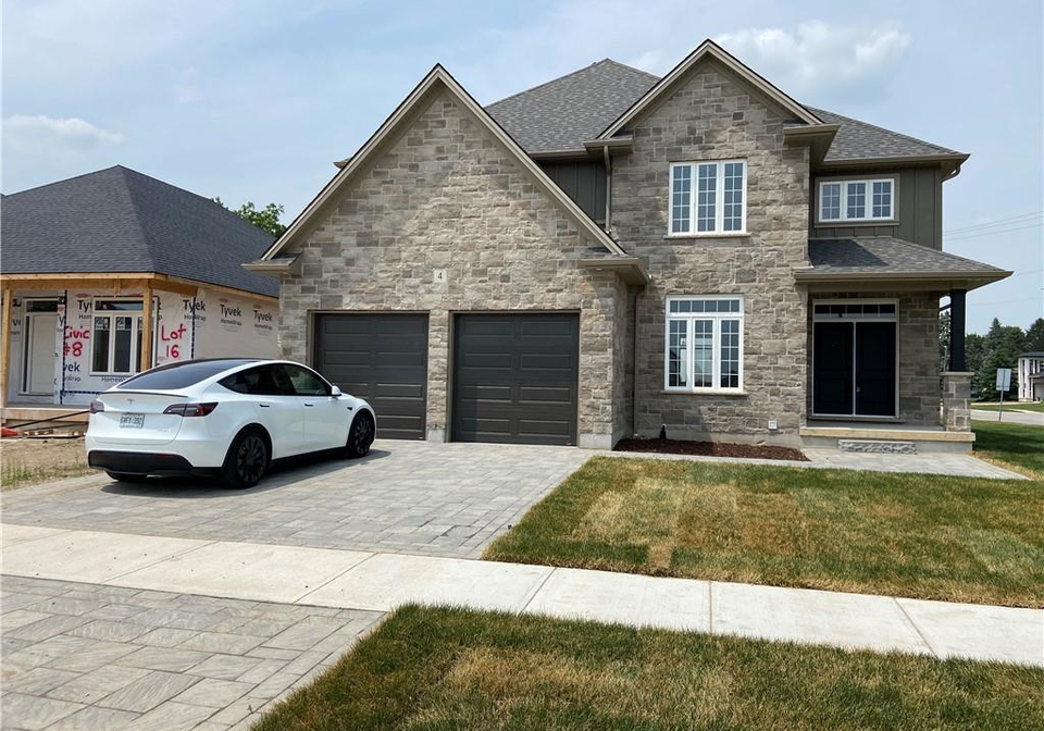 4-ferris-boulevard-thamesford-ontario-40738544