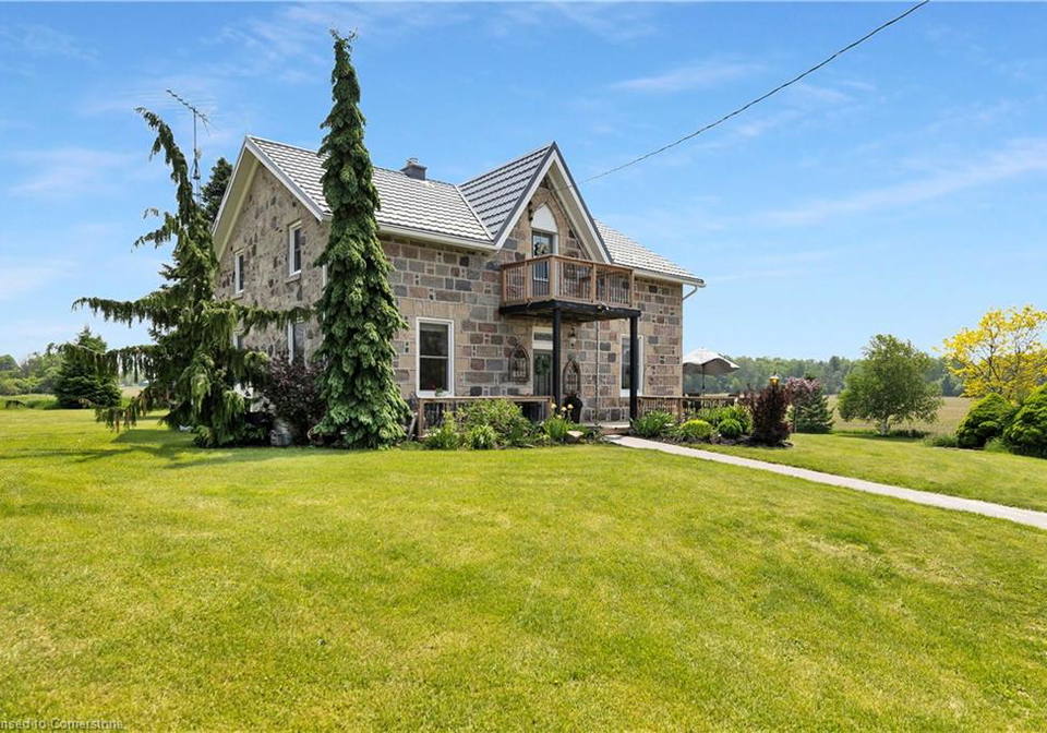4661-sideroad-10-side-road-n-puslinch-ontario-40738554