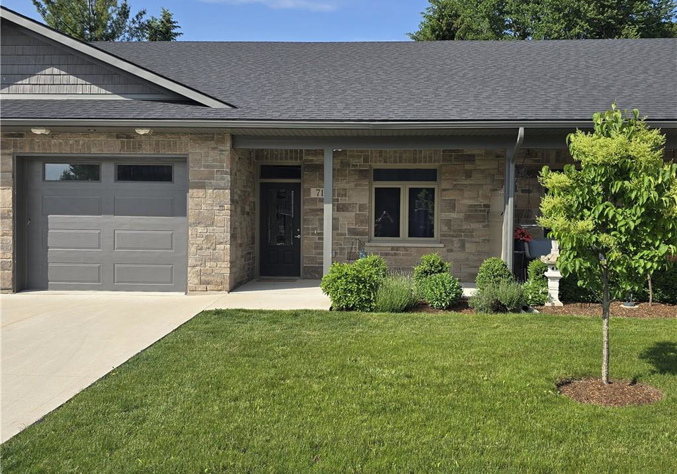 375-mitchell-road-s-listowel-ontario-40738661