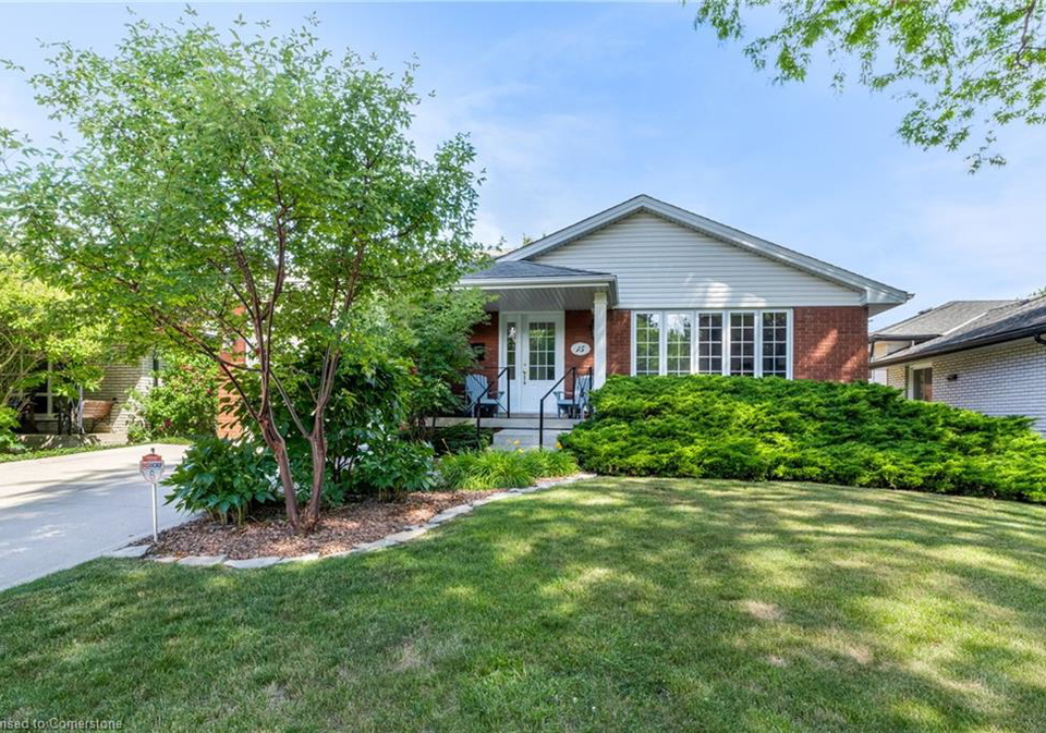 15-monarch-court-dundas-ontario-40738729