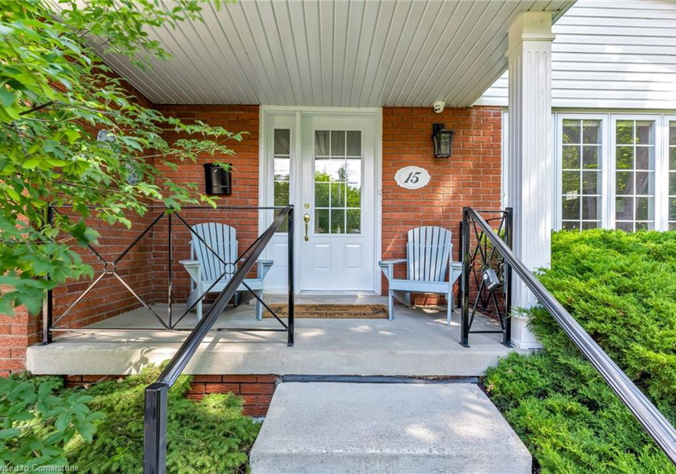 15-monarch-court-dundas-ontario-40738729