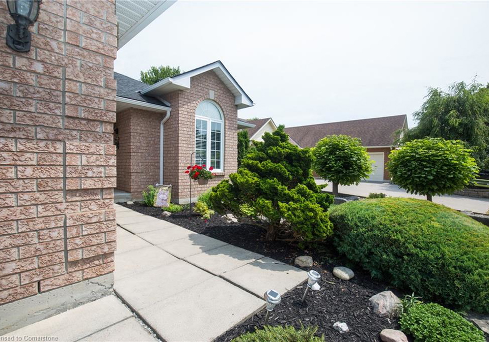 19-coastal-court-port-dover-ontario-40738740