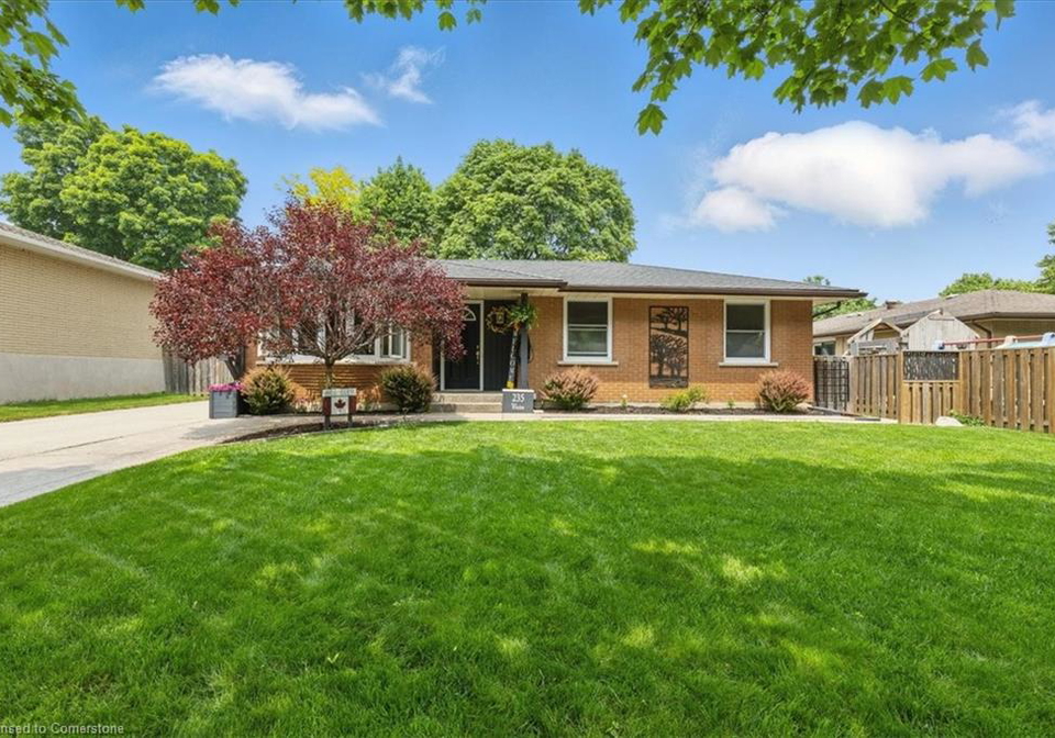 235-winston-boulevard-cambridge-ontario-40738758