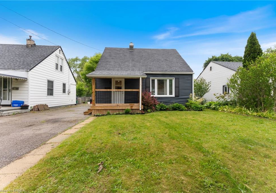 127-wilkes-street-brantford-ontario-40738830