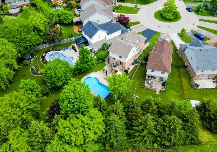 534-thornview-place-waterloo-ontario-40738859