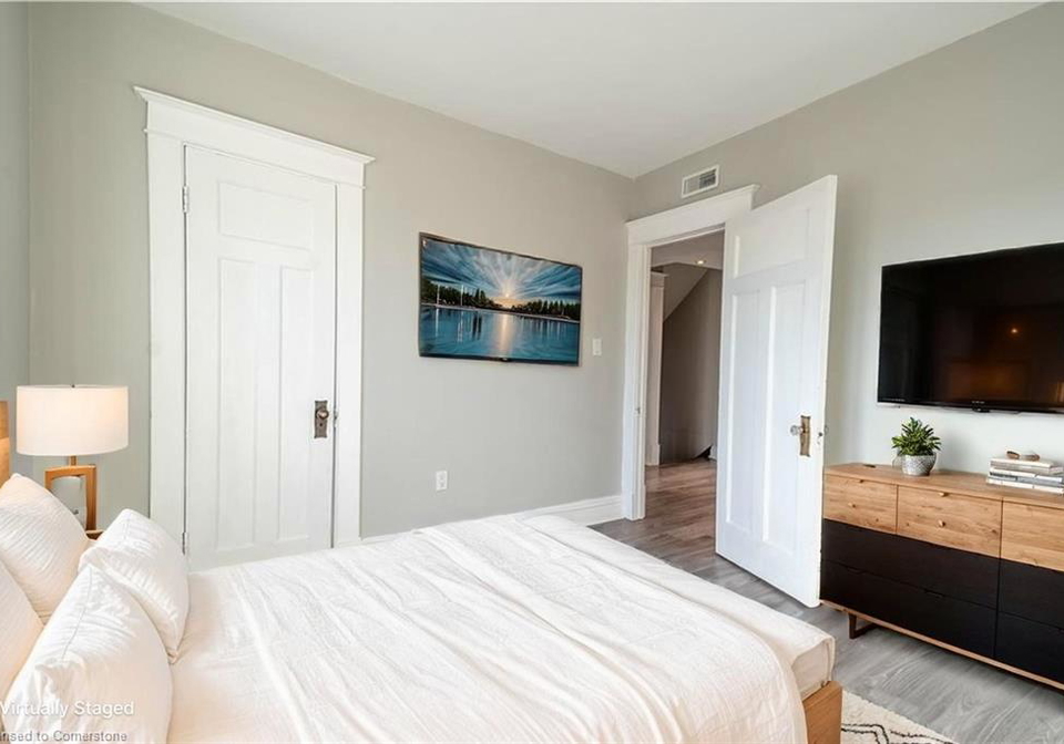 48-burris-street-hamilton-ontario-40738868