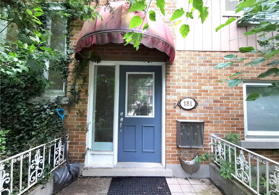 181-queen-street-n-kitchener-ontario-40738884