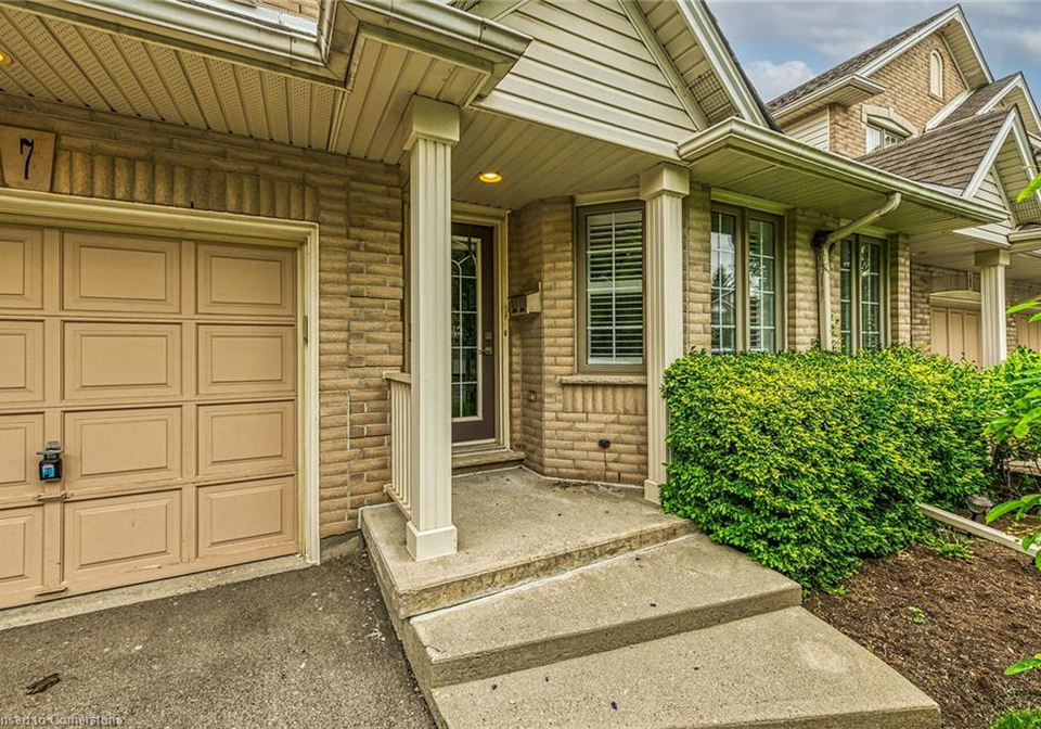 3243-new-street-burlington-ontario-40738979