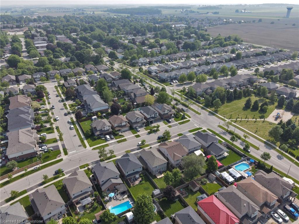 239-park-avenue-w-elmira-ontario-40739071
