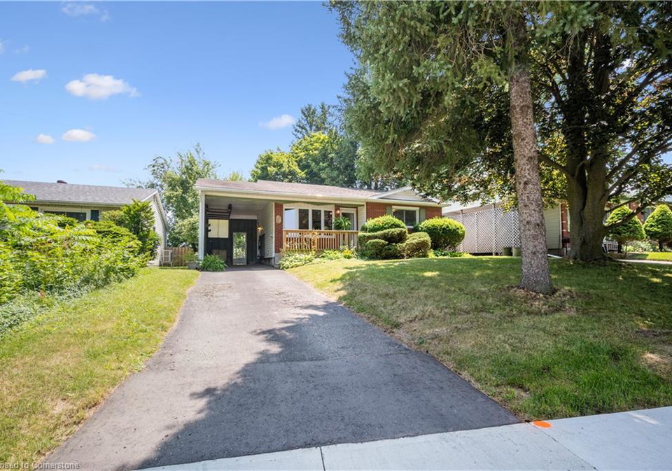 261-thorncrest-drive-waterloo-ontario-40739074