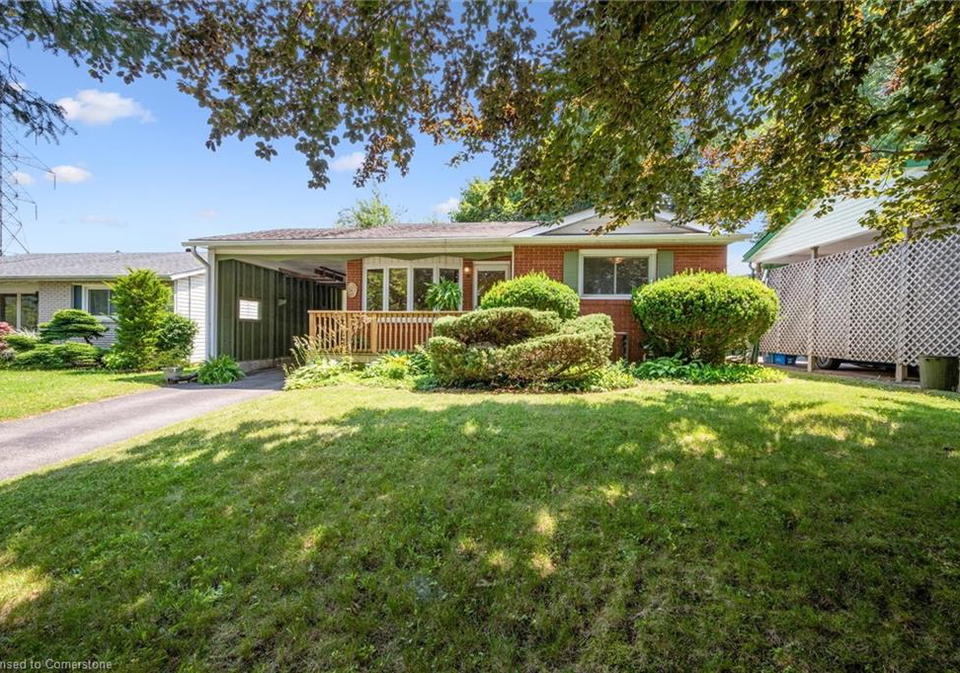 261-thorncrest-drive-waterloo-ontario-40739074