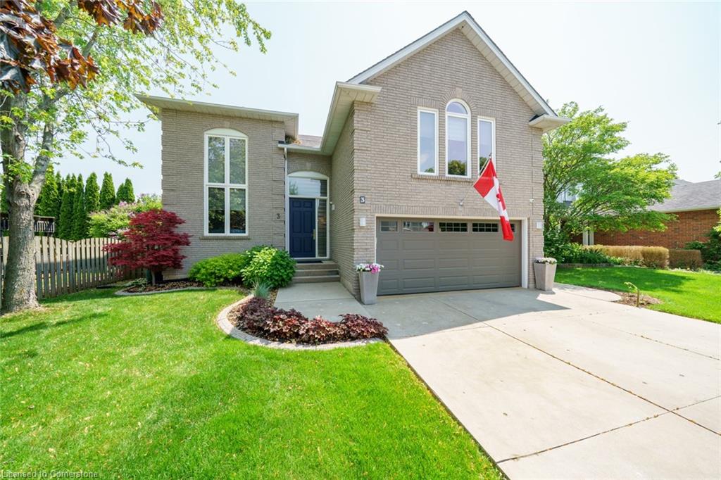 3-clansman-crescent-caledonia-ontario-40739091