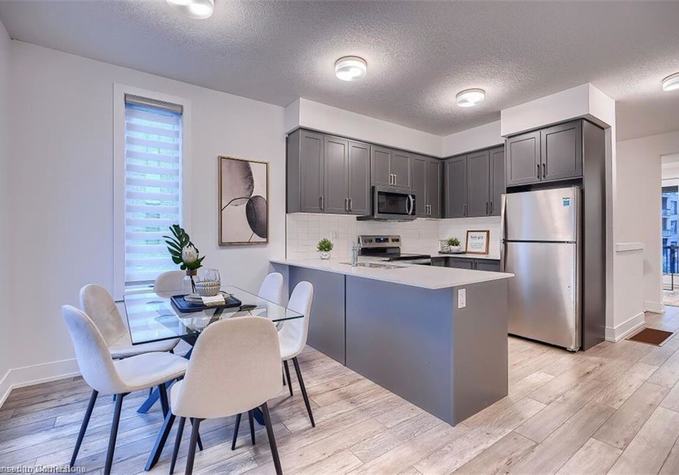 59-99-roger-street-waterloo-ontario-40739108