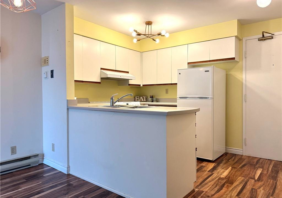 41-valleyview-road-kitchener-ontario-40739179