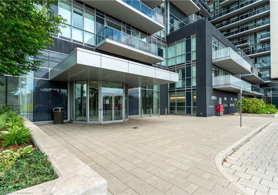 2081-fairview-street-burlington-ontario-40739290