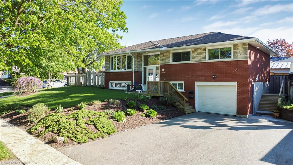 36-nicklin-crescent-guelph-ontario-40739325