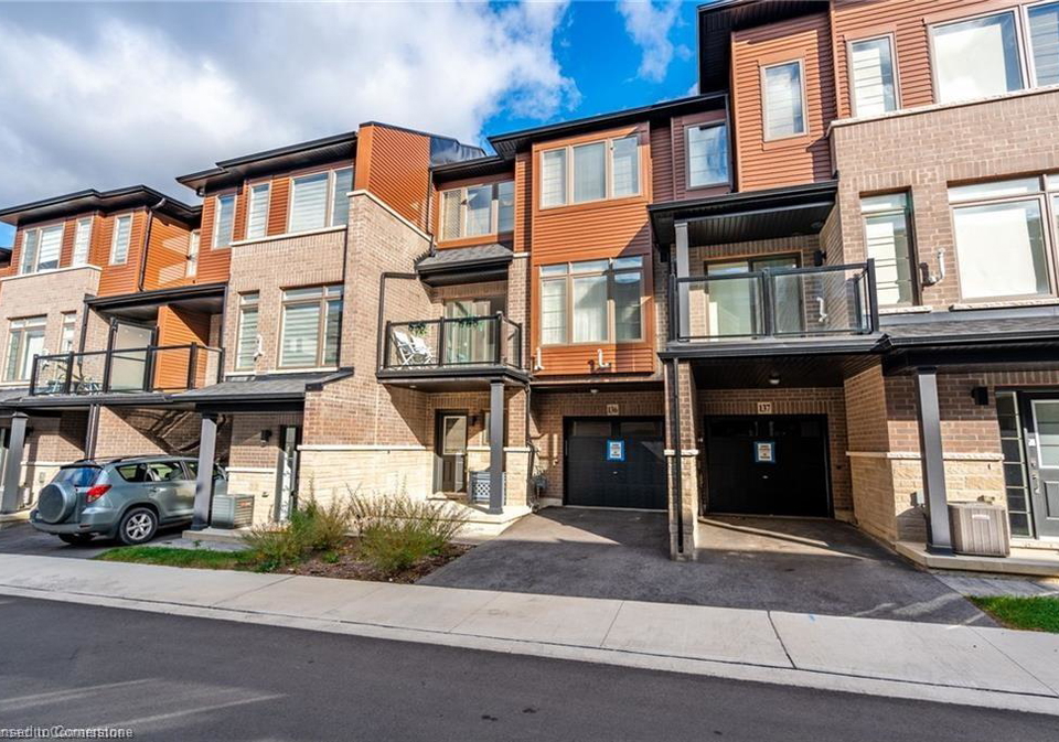 61-soho-street-stoney-creek-ontario-40739362